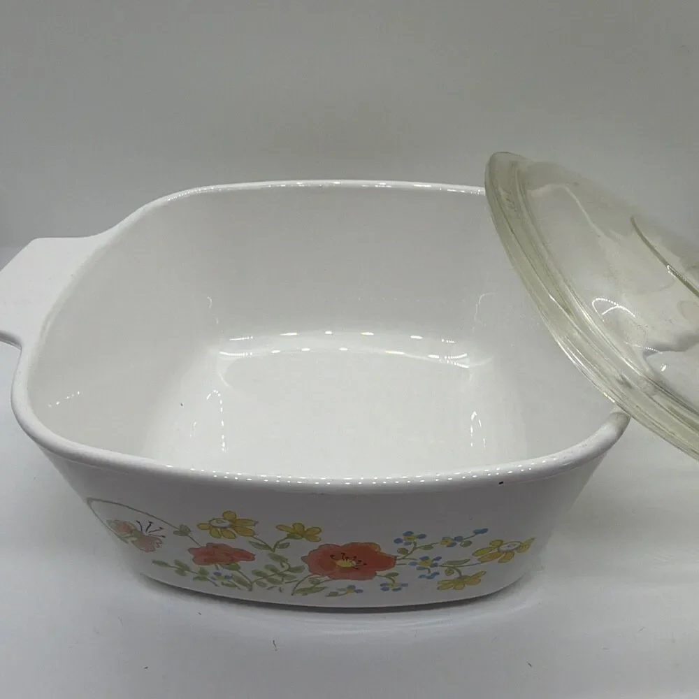 CorningWare 1 1/2 Qt Square Glass Casserole w/ Lid Wildflower